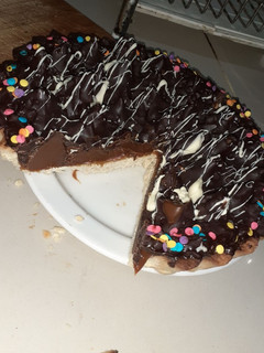 Una foto de Torta de conitos de dulce de leche