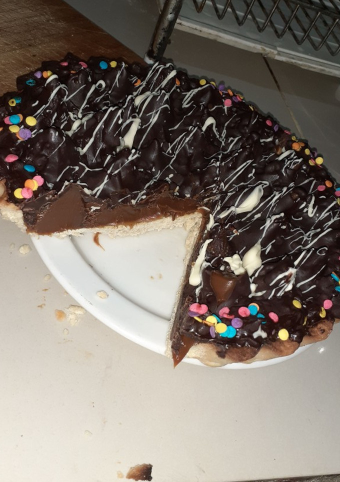 Una foto de Torta de conitos de dulce de leche