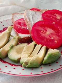 Una foto de Desayuno con aguacates
