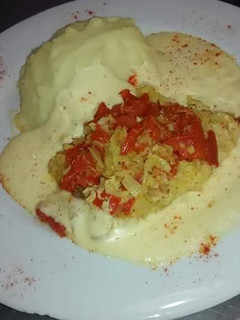 Una foto de Filet de merluza al curry