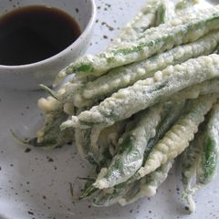 A picture of Tempura Beans.