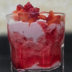 A picture of Strawberry cream.
