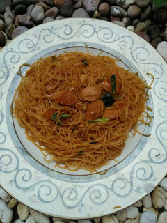 Foto resep Bihun jagung sosis pedas