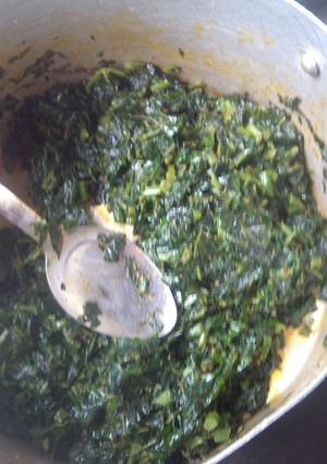 A picture of Ugu leaf sauce.
