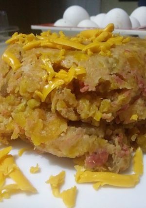 Una foto de Mofongo de queso y chicharrón