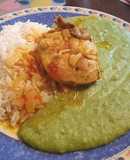 Puré de papá con espinaca y pollo adobado
