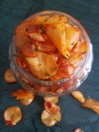 Langkah Gampang Membuat Resep Keripik singkong daun kunyit yang Enak Banget Anti Ribet, Bisa Manjain Lidah