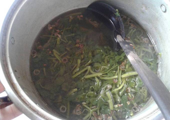 Resep Sayur Bening Jembak Selada Air Endesss Oleh Devi Dirgaa Cookpad