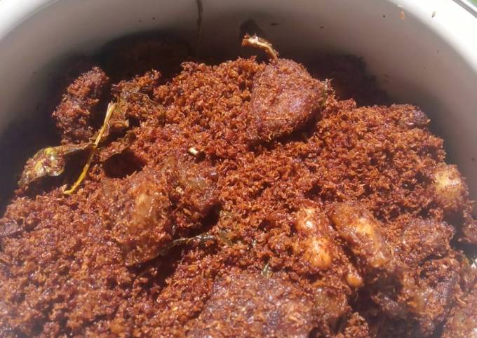 Ternyata begini lho! Cara gampang memasak Serundeng daging sapi  enak