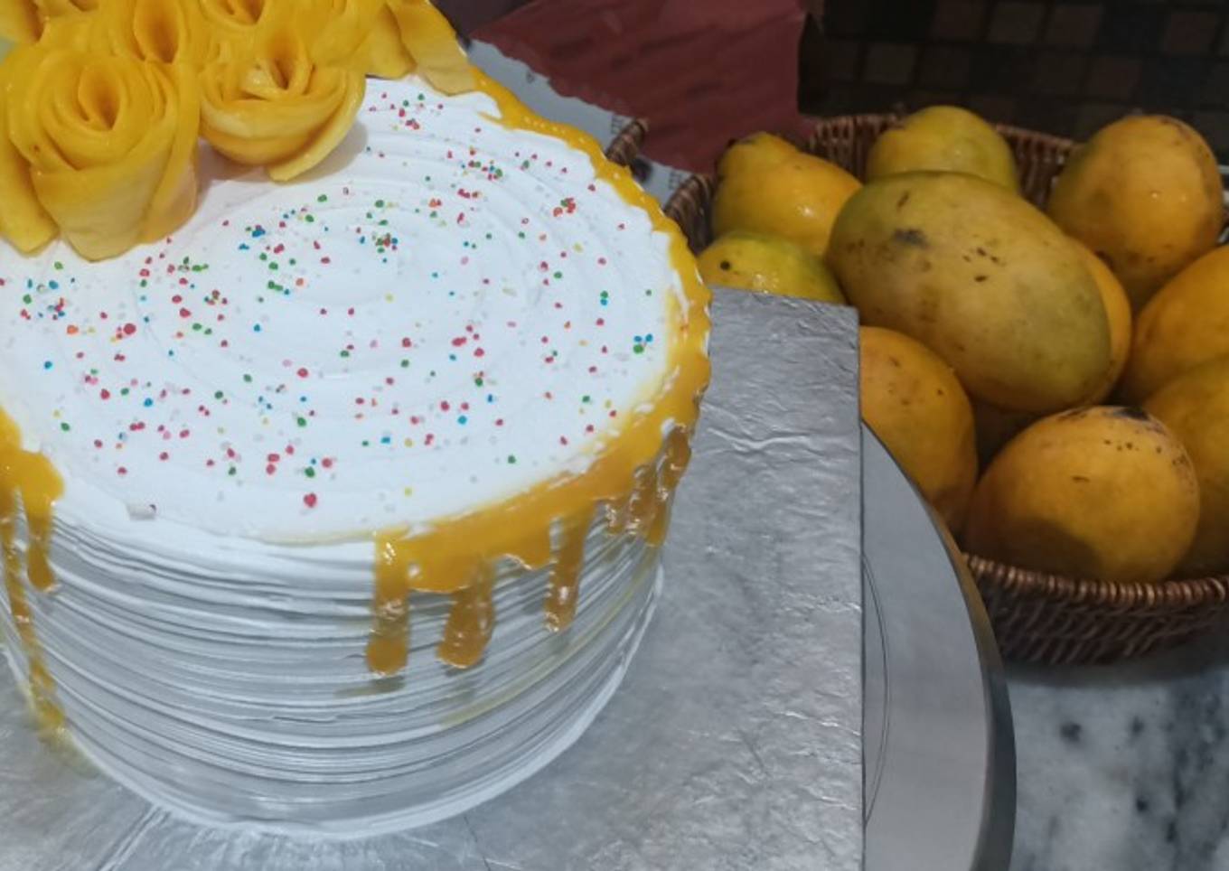 Mango cake