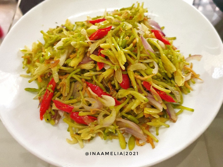 Resep Tumis Bunga Pepaya dan Ikan Teri Anti Gagal