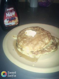 Una foto de HotCakes 👌 Para El desayuno 😍
