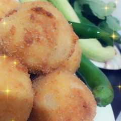 كرات البطاطا بالجبنة 😋😋-レシピのメイン写真