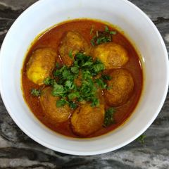 A picture of Egg Curry.