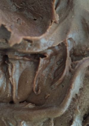 A picture of Brownie Frosting.