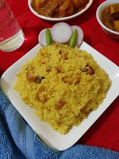 বাসন্তী পোলাও(Basonti pulao recipe in Bengali) রেসিপির প্রধান ছবি