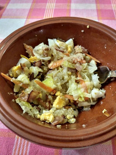 Una foto de Ensalada tibia de quinoa