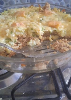 Una foto de Pastel de pollo con papas