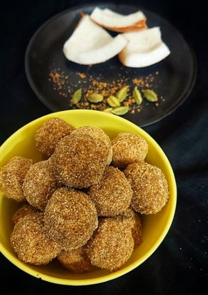 A picture of Little millet Laddu.