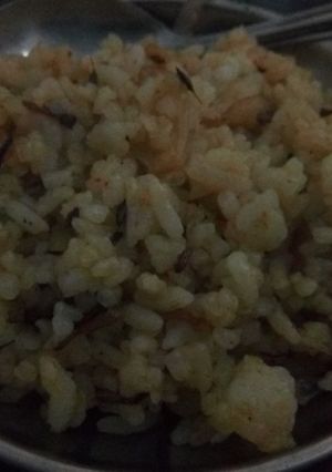 A picture of Rice tadka.