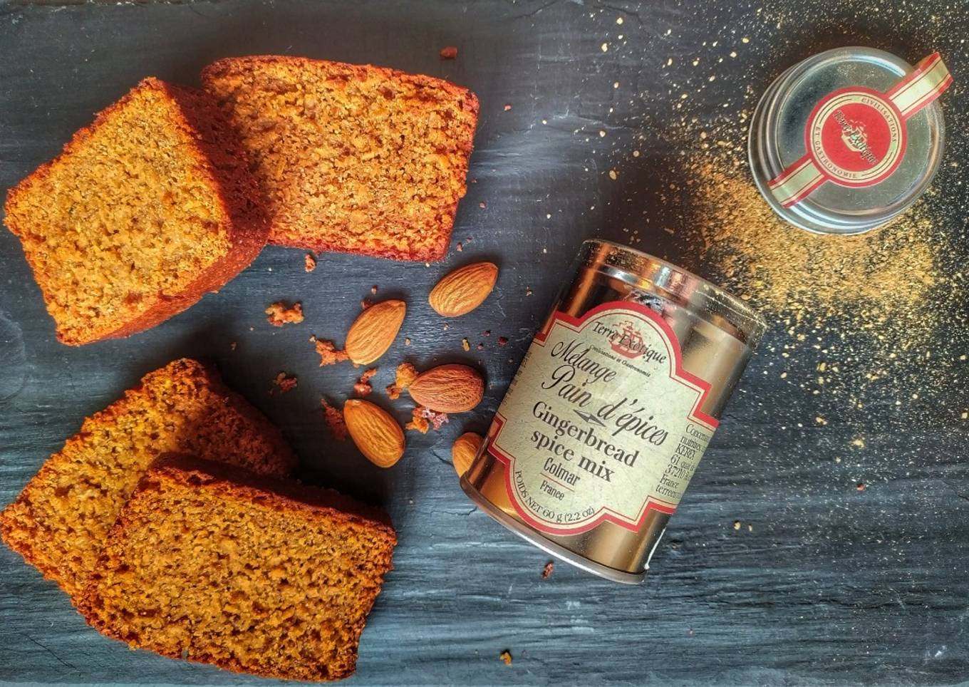 Pain d'épices Ig bas à la poudre d'amande et au son d'avoine