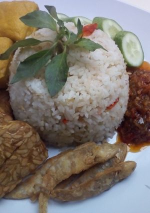 Foto resep Nasi Liwet Rice Cooker ala AV Kitchen