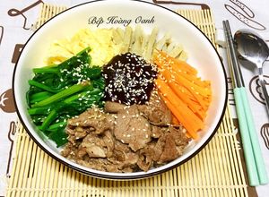 Hình của món Miến Trộn Hàn Quốc.