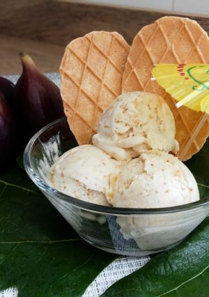 Una foto de Helado de brevas #higos