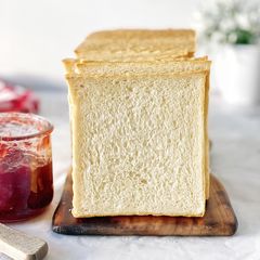 A picture of Shokupan Polish Bread (Closed Lid Version).