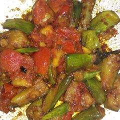 A picture of Brinjal Tomato fry.