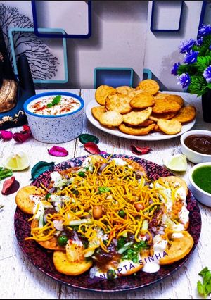 পাপড়ি চাট(Papri chaat recipe in bengali) রেসিপির প্রধান ছবি