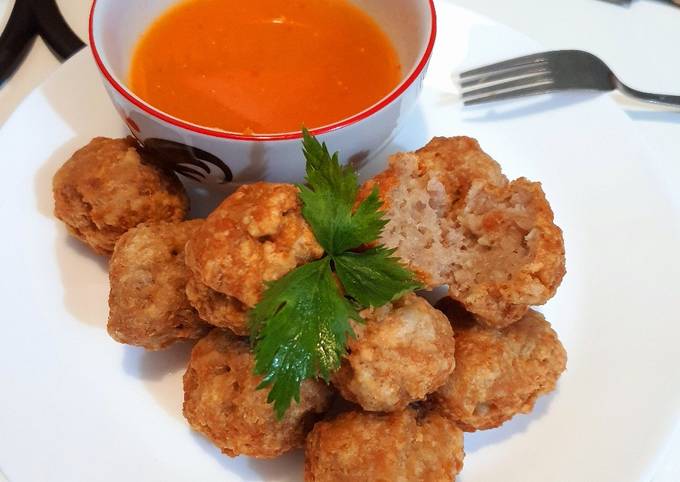 Bakso goreng babi (NON HALAL)