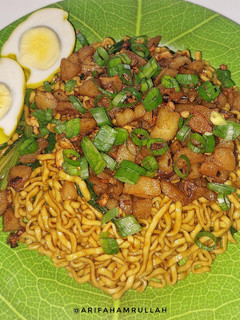 Foto resep Mie Goreng Pedes Manis Ekonomis Ala Mie Gacoan