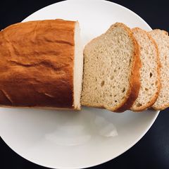 A picture of White bread.