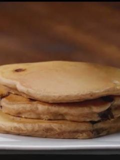 Csokis amerikai palacsinta recept fotója