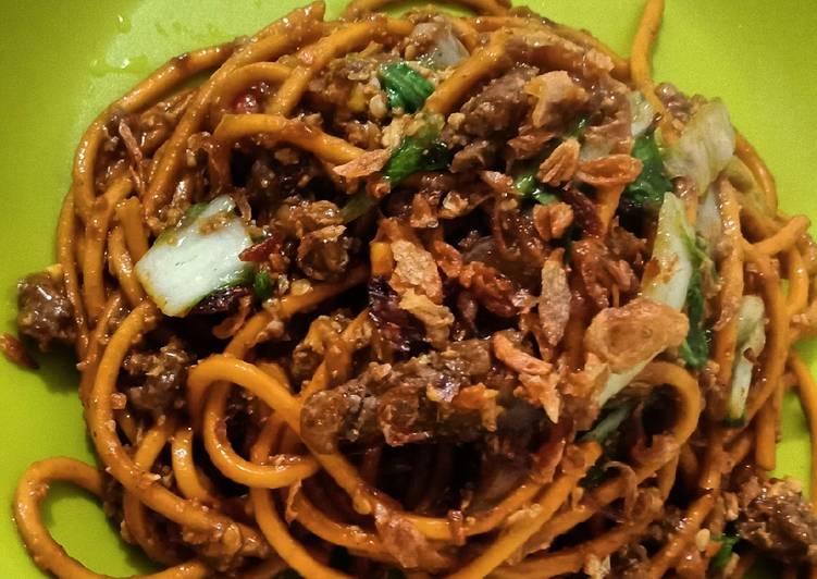 Langkah Mudah Menyiapkan Mie Gomak Lezat Sekali