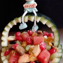 A picture of Mix Fruits Chaat.