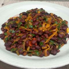 A picture of Spicy local beans.