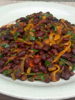 A picture of Spicy local beans.