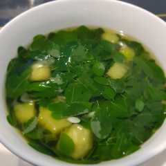 Sayur Bening Daun Kelor রেসিপির প্রধান ছবি
