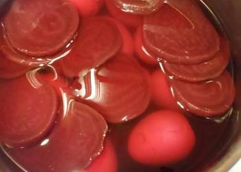 How to Prepare Tasty Mothers red beet eggs