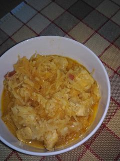 Székelykáposzta csirkemellből backonnel recept fotója