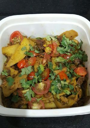 A picture of Fried Aloo Wadian.