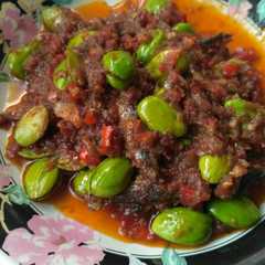 รูปของ Sambal Pete ikan asin