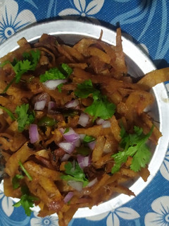 சப்பாத்தி நூடுல்ஸ் (Chappathi noodles recipe in tamil) செய்முறை முக்கிய புகைப்படம்