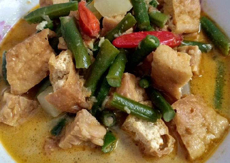 Lodeh kacang labu siam tempe tahu