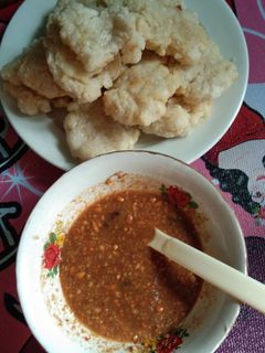 Foto resep Cireng bumbu rujak kriuk diluar, lembut didalam😋