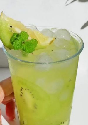Zdjęcie przepisu Lemoniada kiwi 🥝 ;).