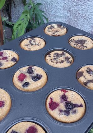 Una foto de Muffins de avena y banana en licuadora