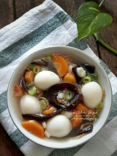 Foto resep Sop Telur Puyuh Jamur Kuping